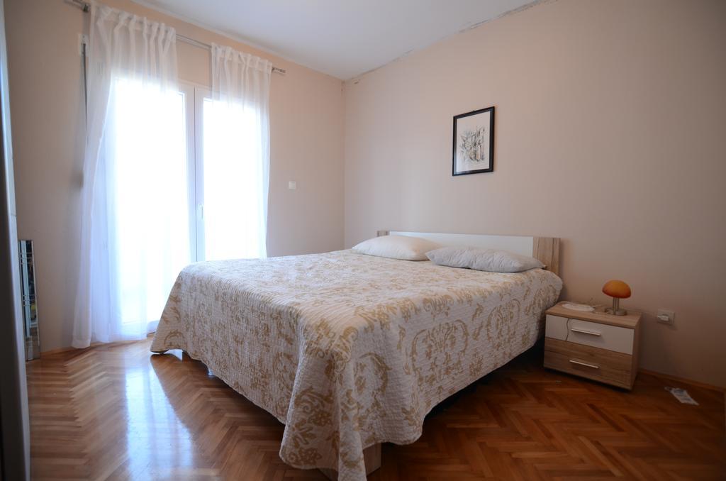 Apartment Emi Sukošan エクステリア 写真